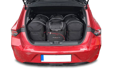 Reisetaschen-Set für OPEL ASTRA HATCHBACK PHEV 2021+ | 4 Taschen, 30% mehr Stauraum | Kostenloser Versand | 3 Jahre Garantie | Sorgenfreies Reisen 🌍