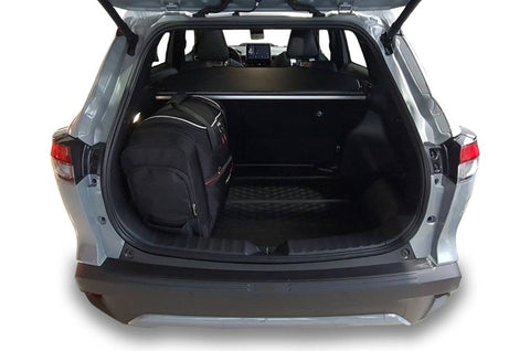 Reisetaschen-Set für TOYOTA COROLLA CROSS HEV 2022+, 30% mehr Stauraum, 4 Taschen (2 Trolleys, 1 Sporttasche, 1 Handgepäck), kostenloser Versand, 3 Jahre Garantie.